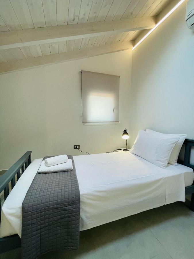Villa Rodelia 1 Roda  Exterior photo