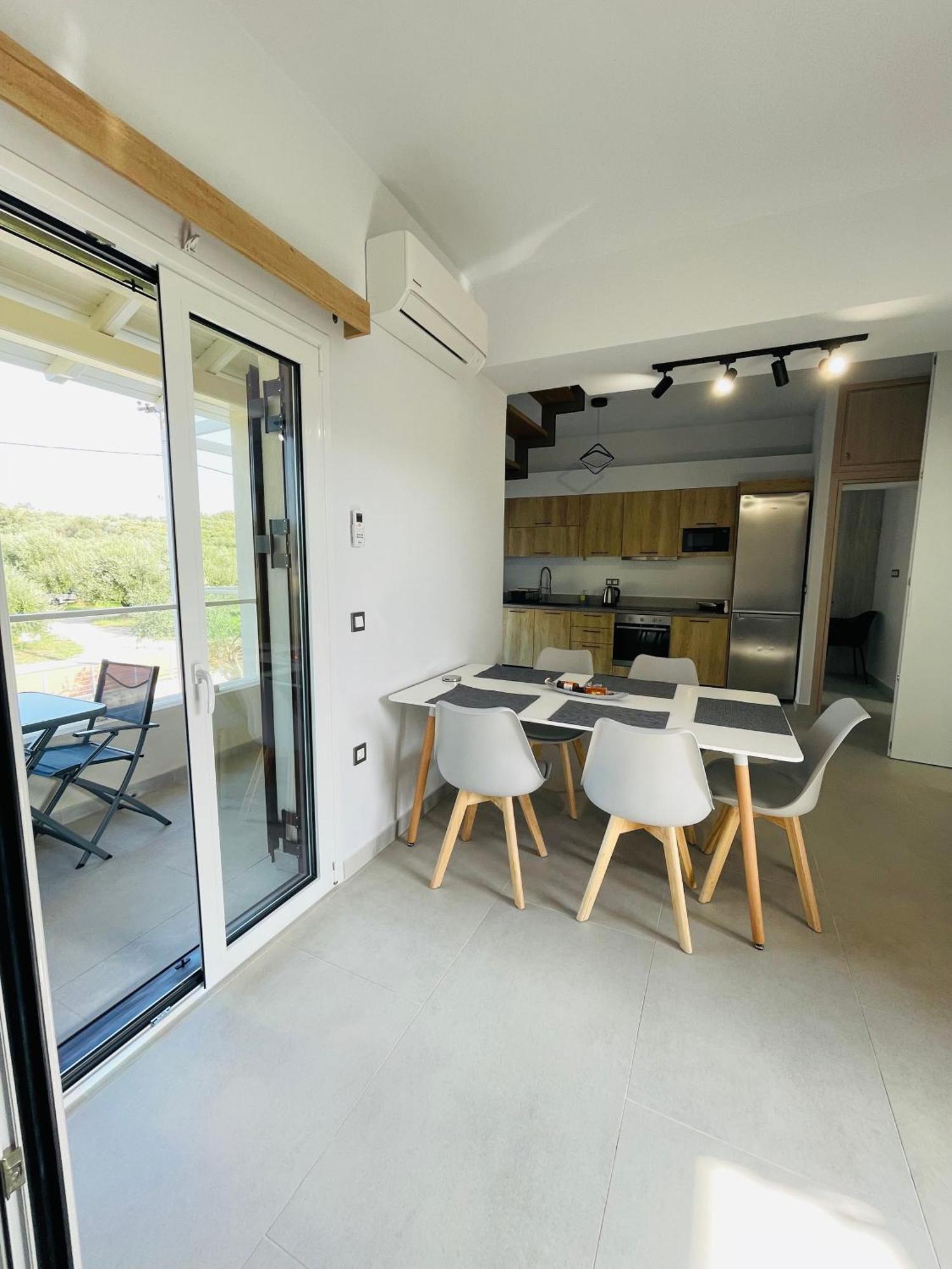 Villa Rodelia 1 Roda  Exterior photo